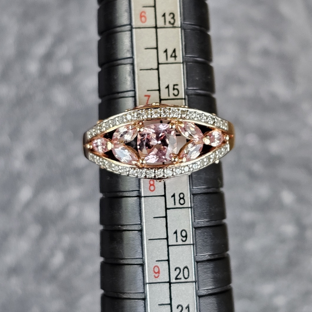 Natural Color Shift Garnet Ring 18K Rose Gold Vermeil Size 7.5! - Picture 8 of 8
